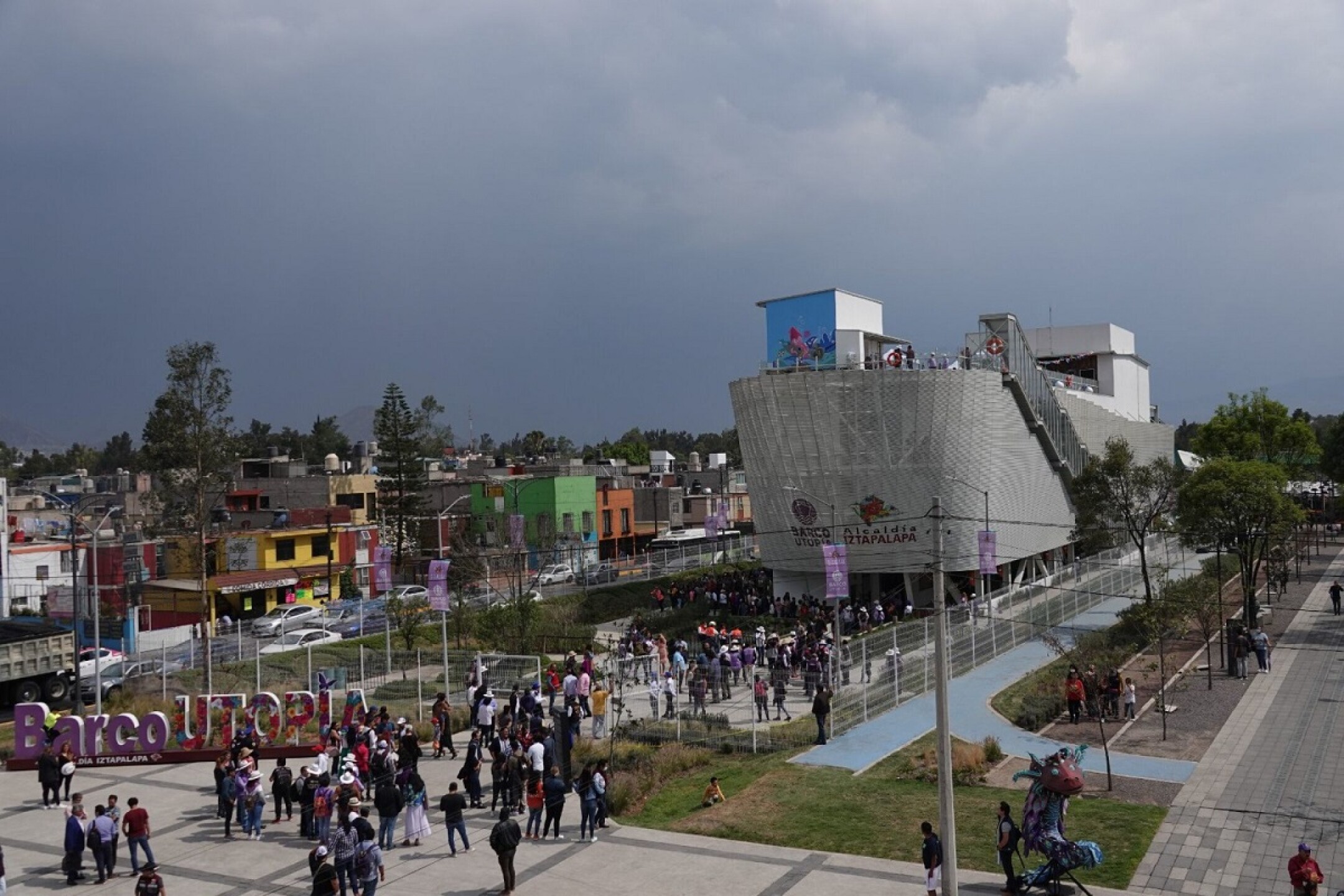 Inauguración Utopía Barco