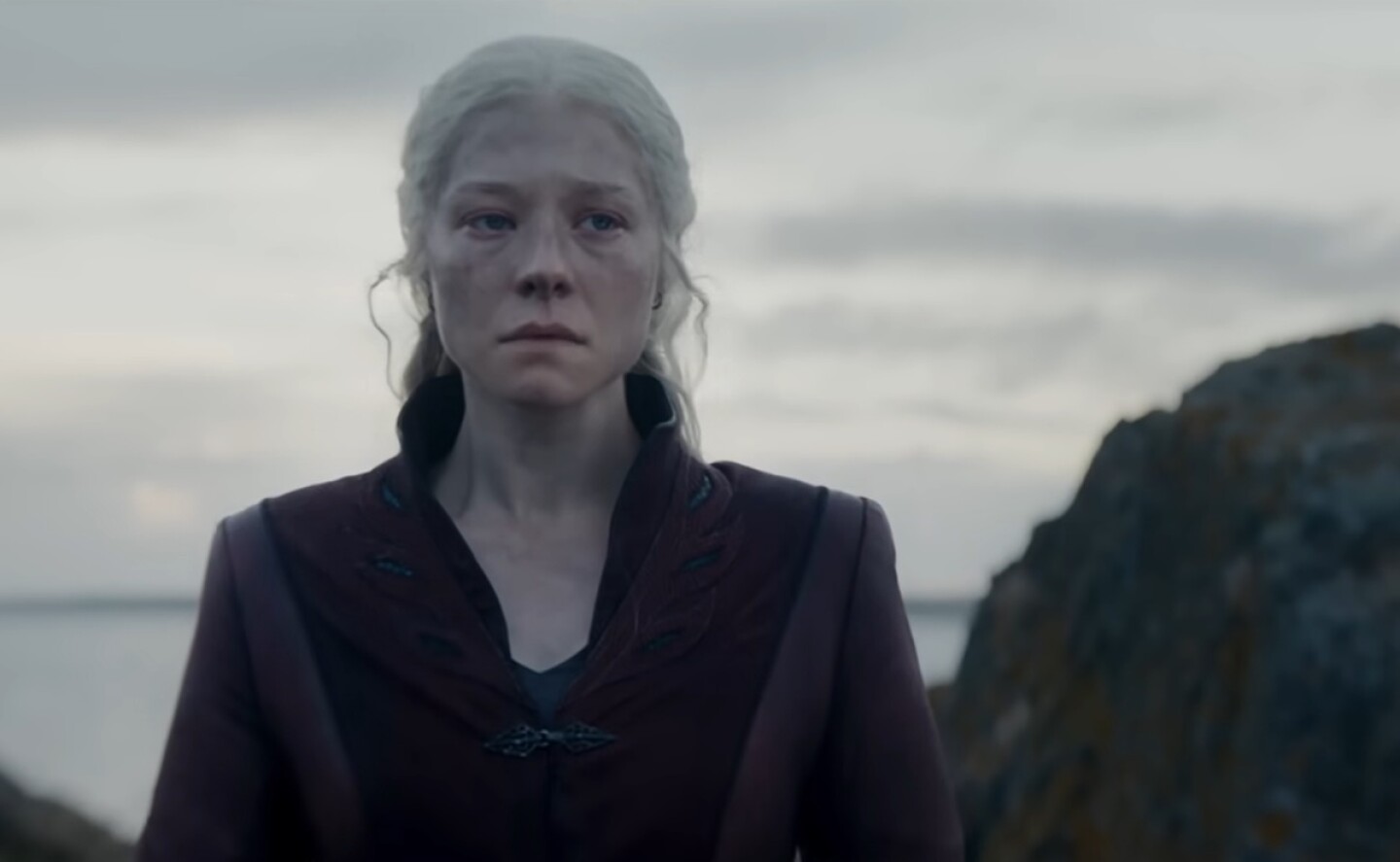 la_casa_del_dragon_2_teaser_trailer_posters_primeras_imagenes_