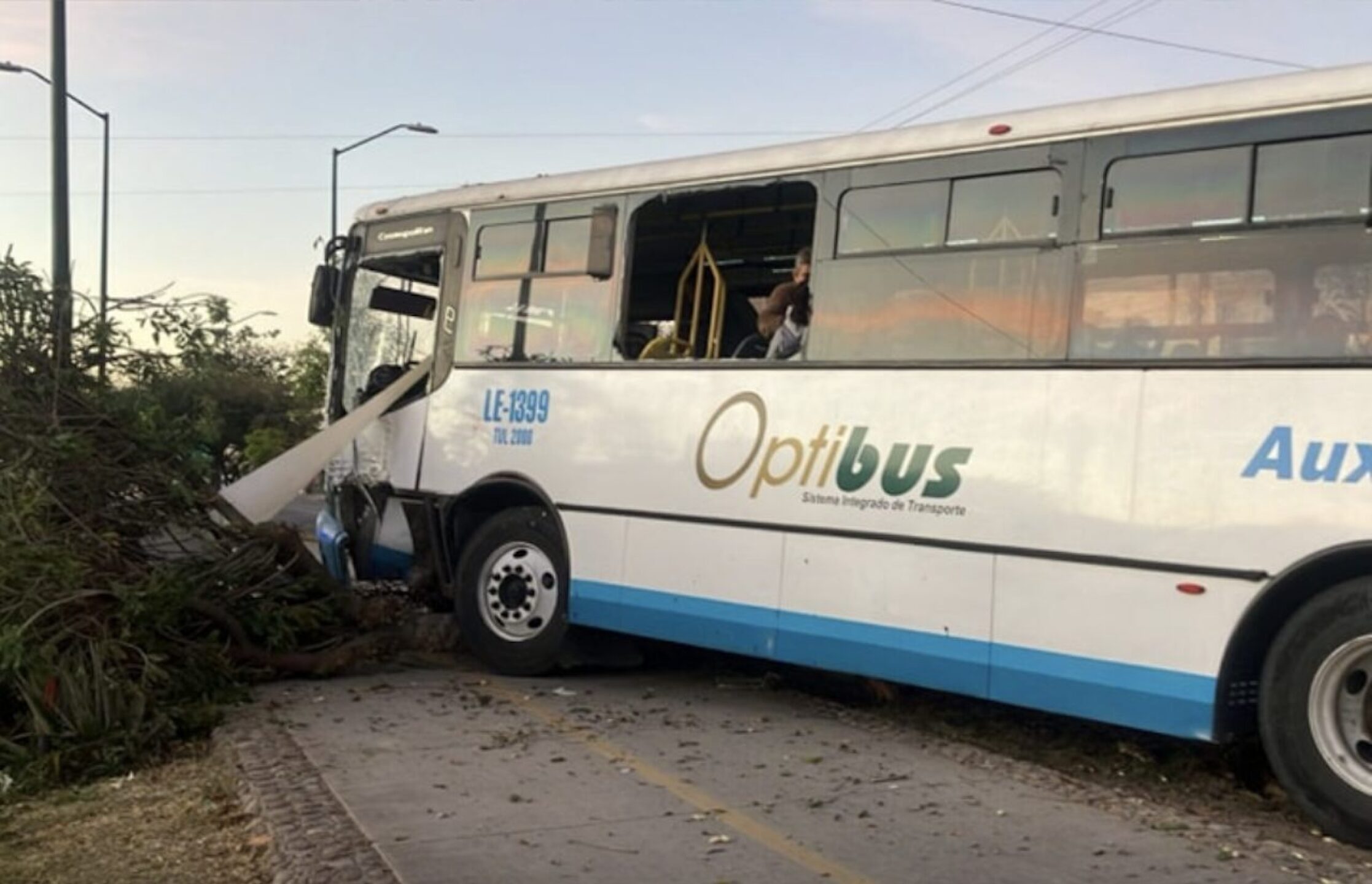 accidente-leon-bulevar-delta-1