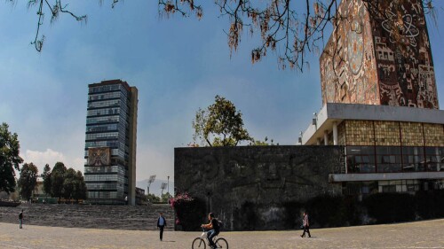 unam