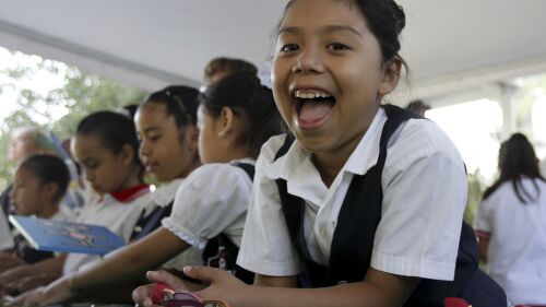 MONTERREY, NUEVO LEÓN, 29ABRIL2014.-En el marco del día del niño, alumnos de una escuela primaria realizan actividades lúdicas durante el tiempo de su estancia. FOTO: GABRIELA PÉREZ MONTIEL / CUARTOSCURO.COM
