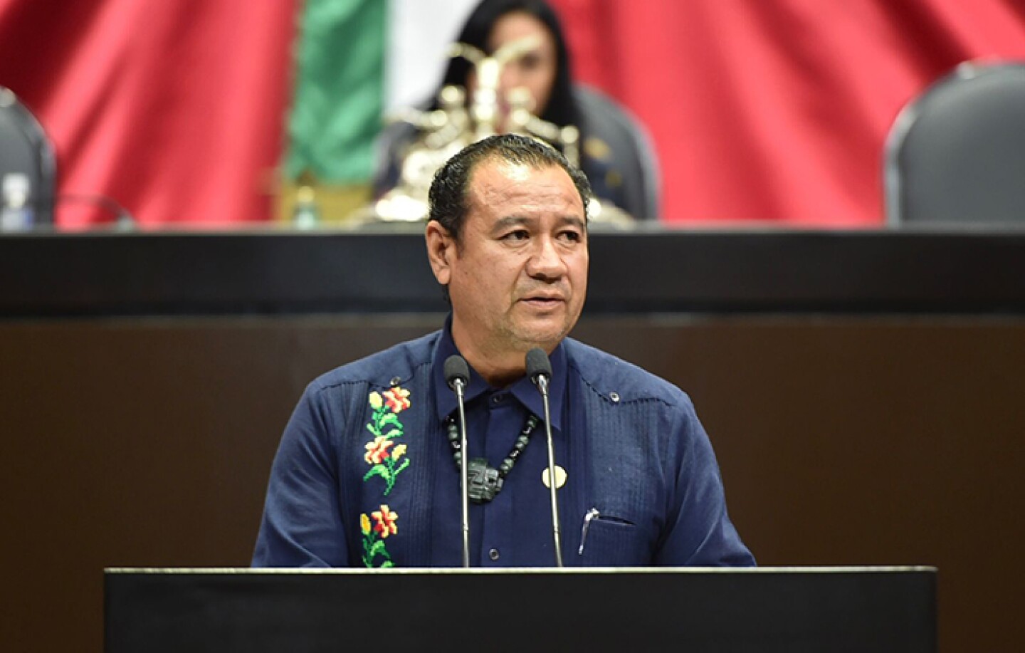Diputado Roberto Valenzuela ‘salta’ del PAN a Morena
