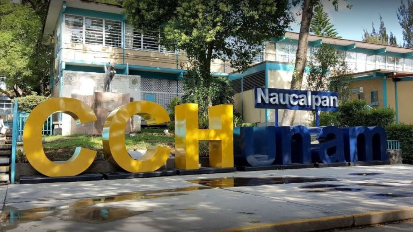 CCH Naucalpan suspensión clases.jpg