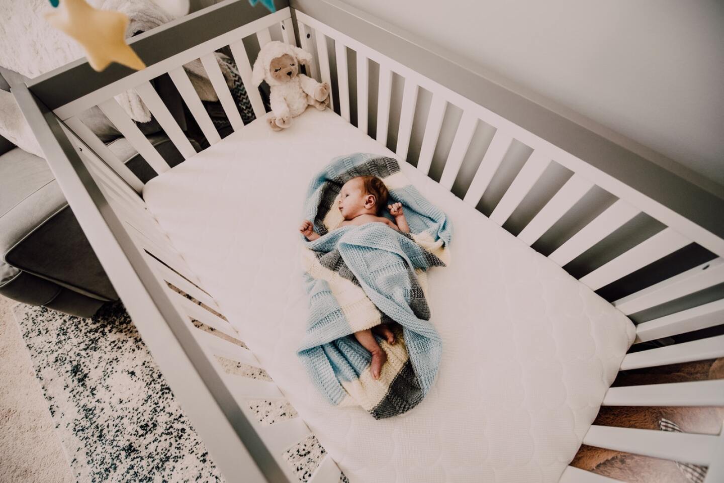 pisicion-dormir-bebe