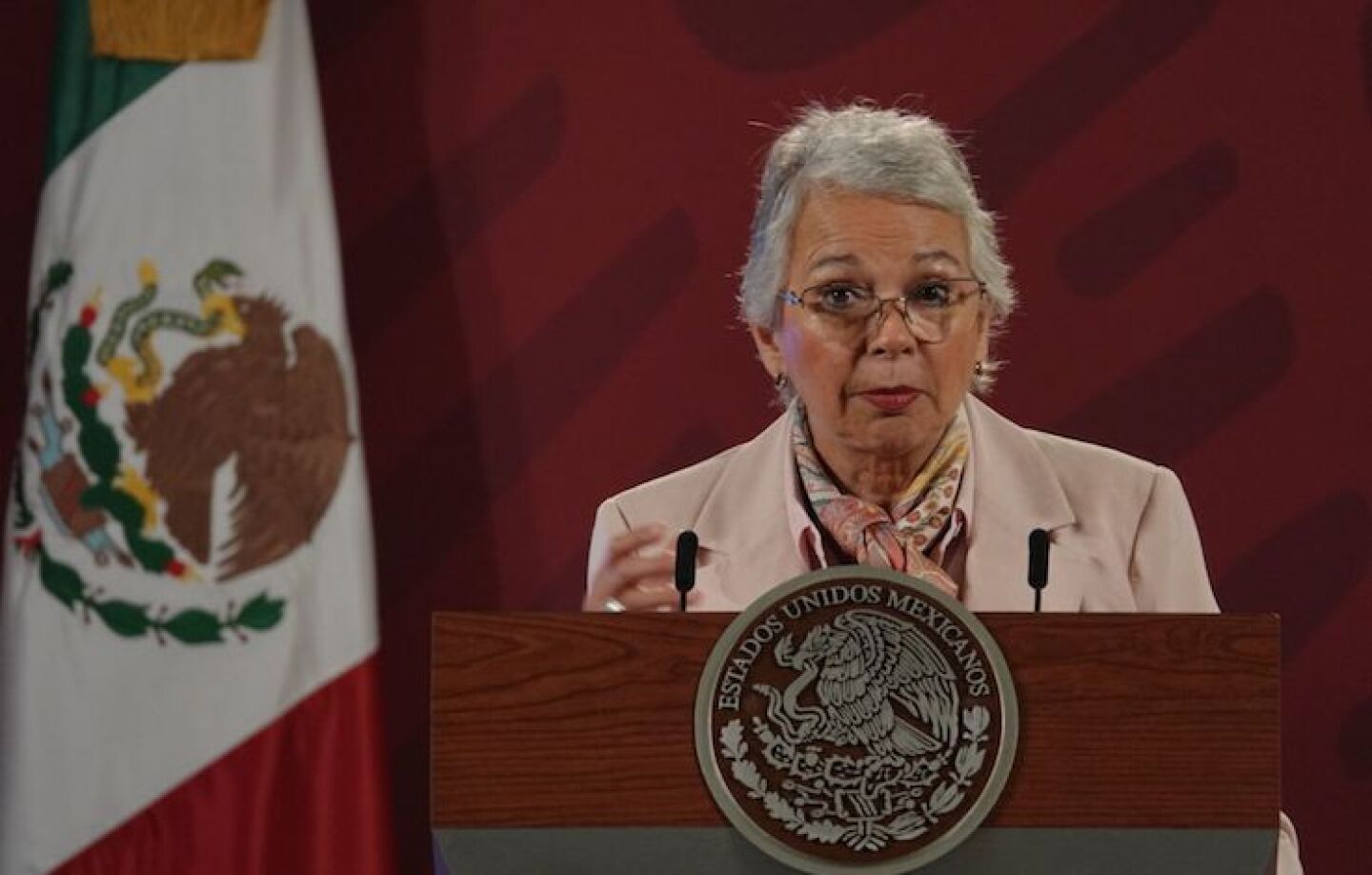 Olga Sánchez Cordero, secretaria de Gobernación, durante la conferencia matutina que se lleva a cabo en Palacio Nacional