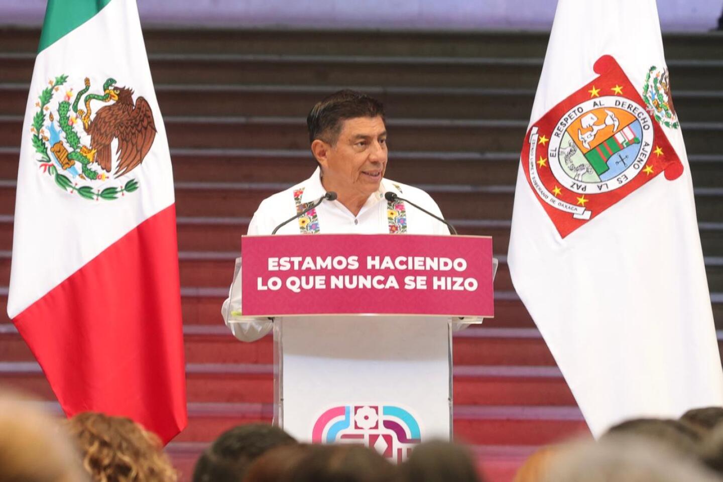 SALOMÓN JARA.jpg