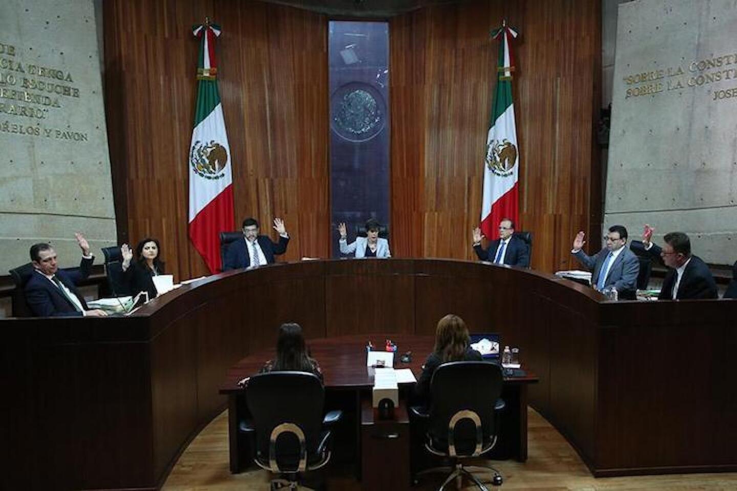 fernando_castañon_toma_protesta_