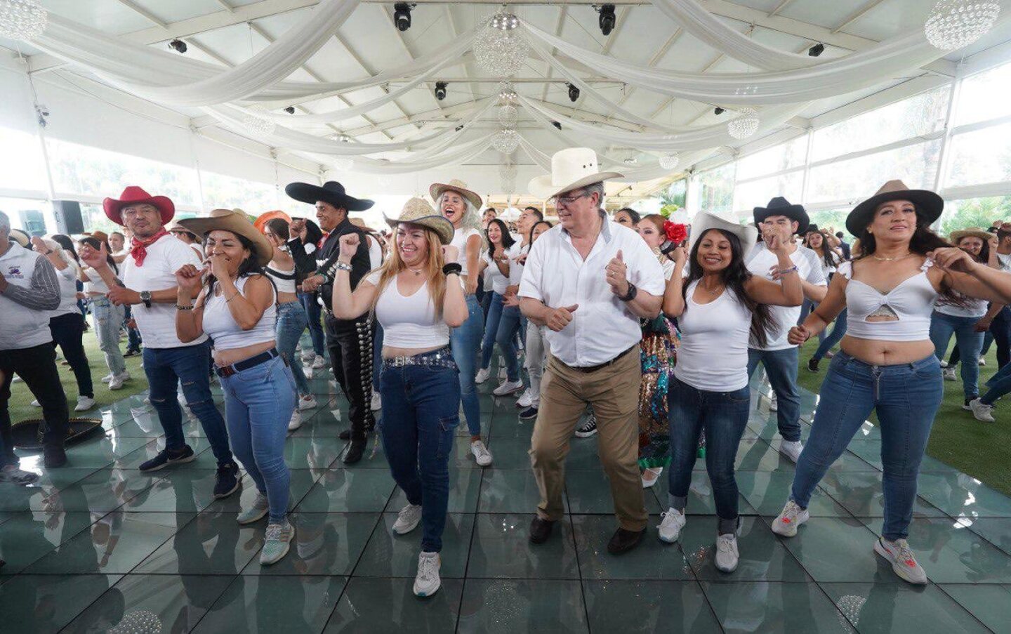 mercelo ebrard