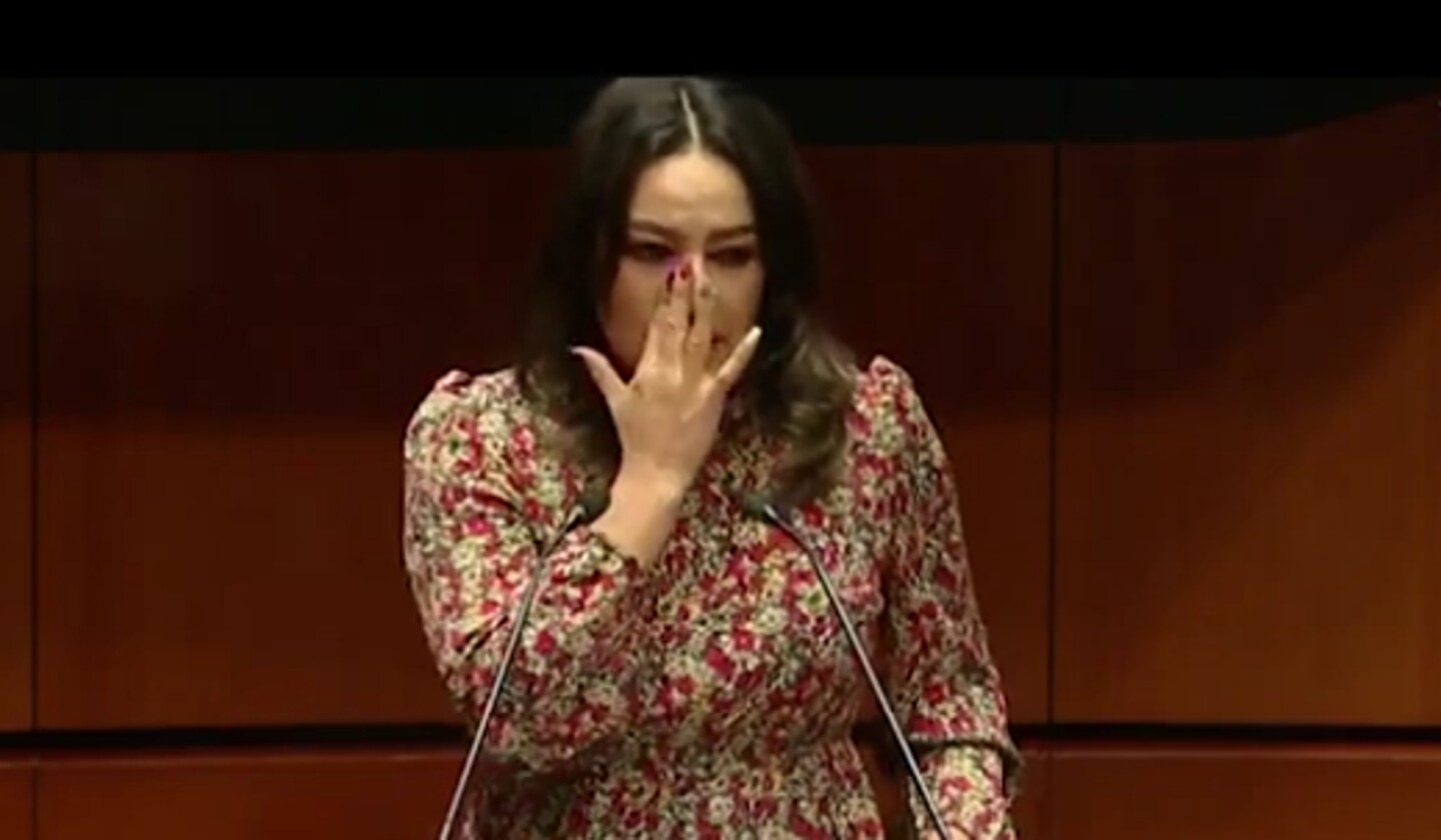 senadora-llora