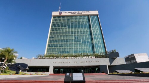 refuerza-seguridad-preparatoria-jalisco-agresion-sexual