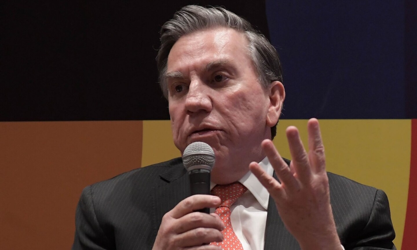 FIL Javier Laynez