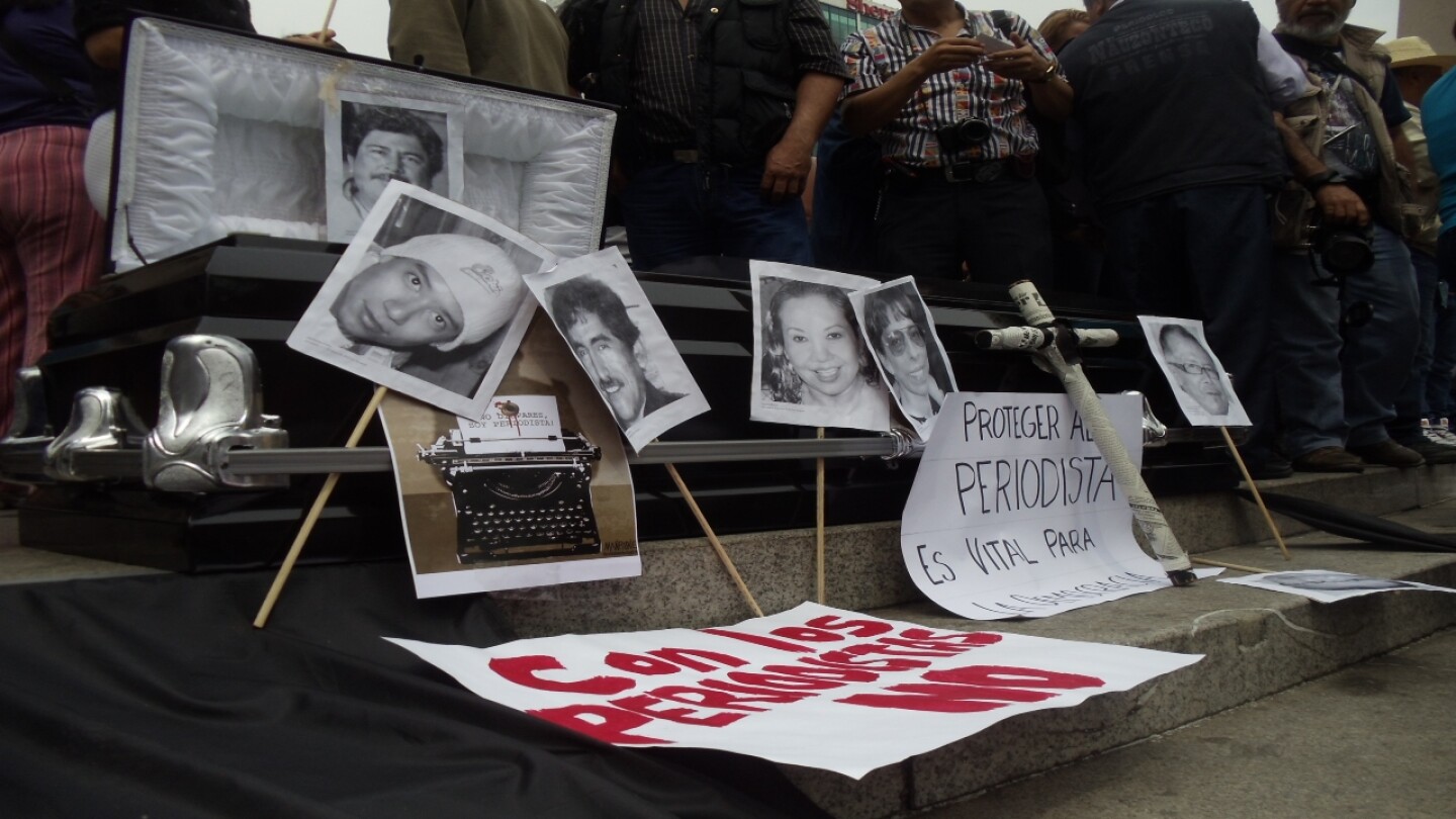 periodistas