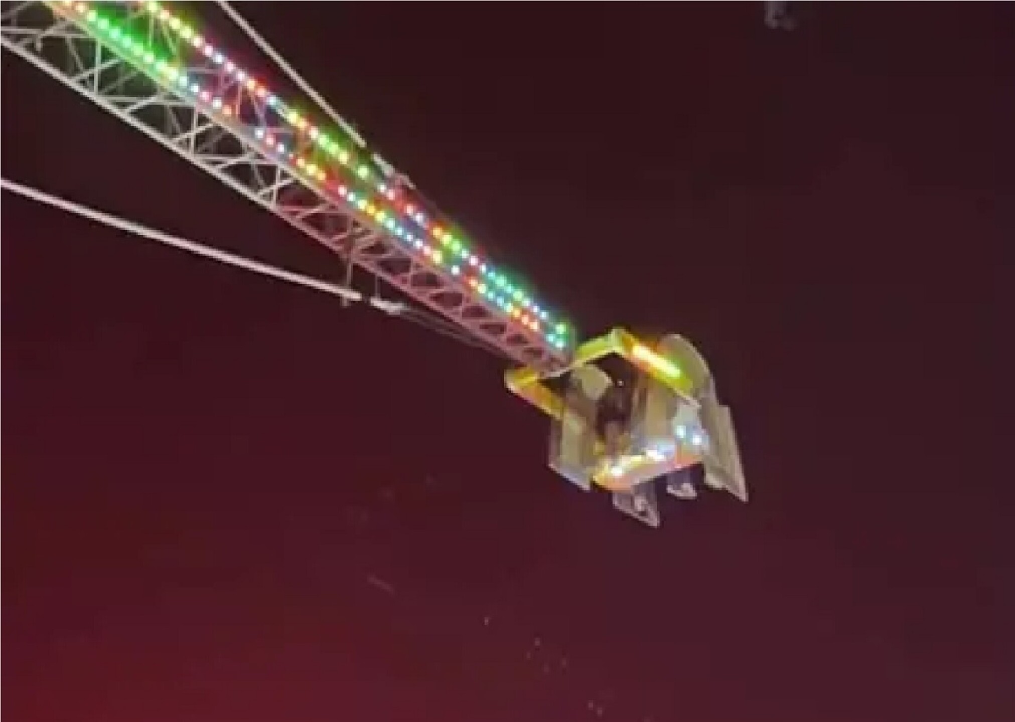 Juego mecánico en la Feria de la Manzana de Zacatlán2.jpg