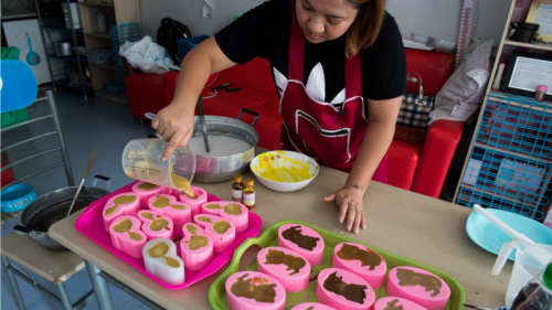 Caca de perro 5 cortada