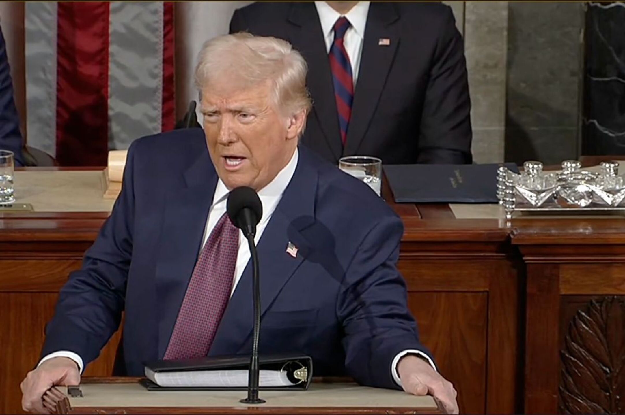 donald-trump-rechaza-autos-de-mexico-y-canada-queremos-fabricar-los-nuestros-en-estados-unidos