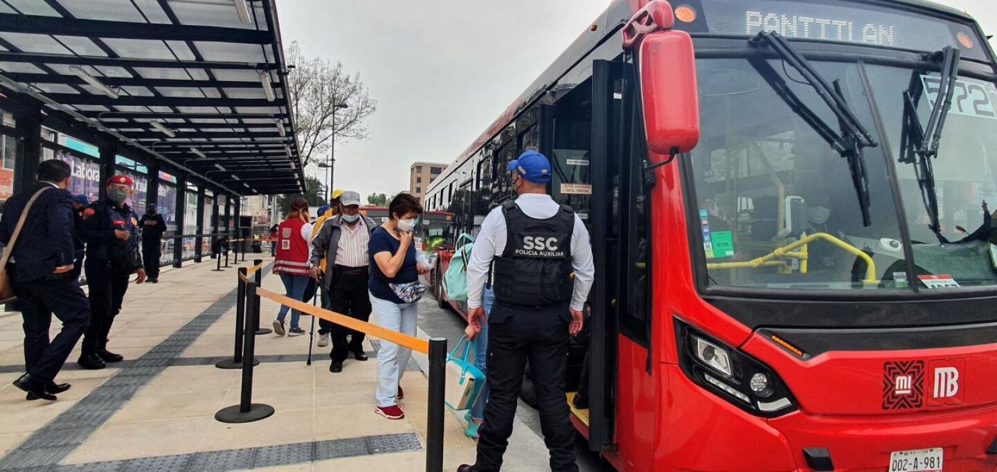 horario-metrobus-21-de-noviembre