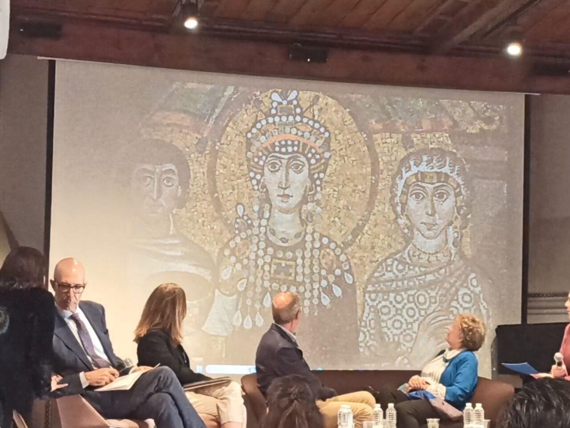 exposicion-mosaico-cultura-italia-2-1280x961