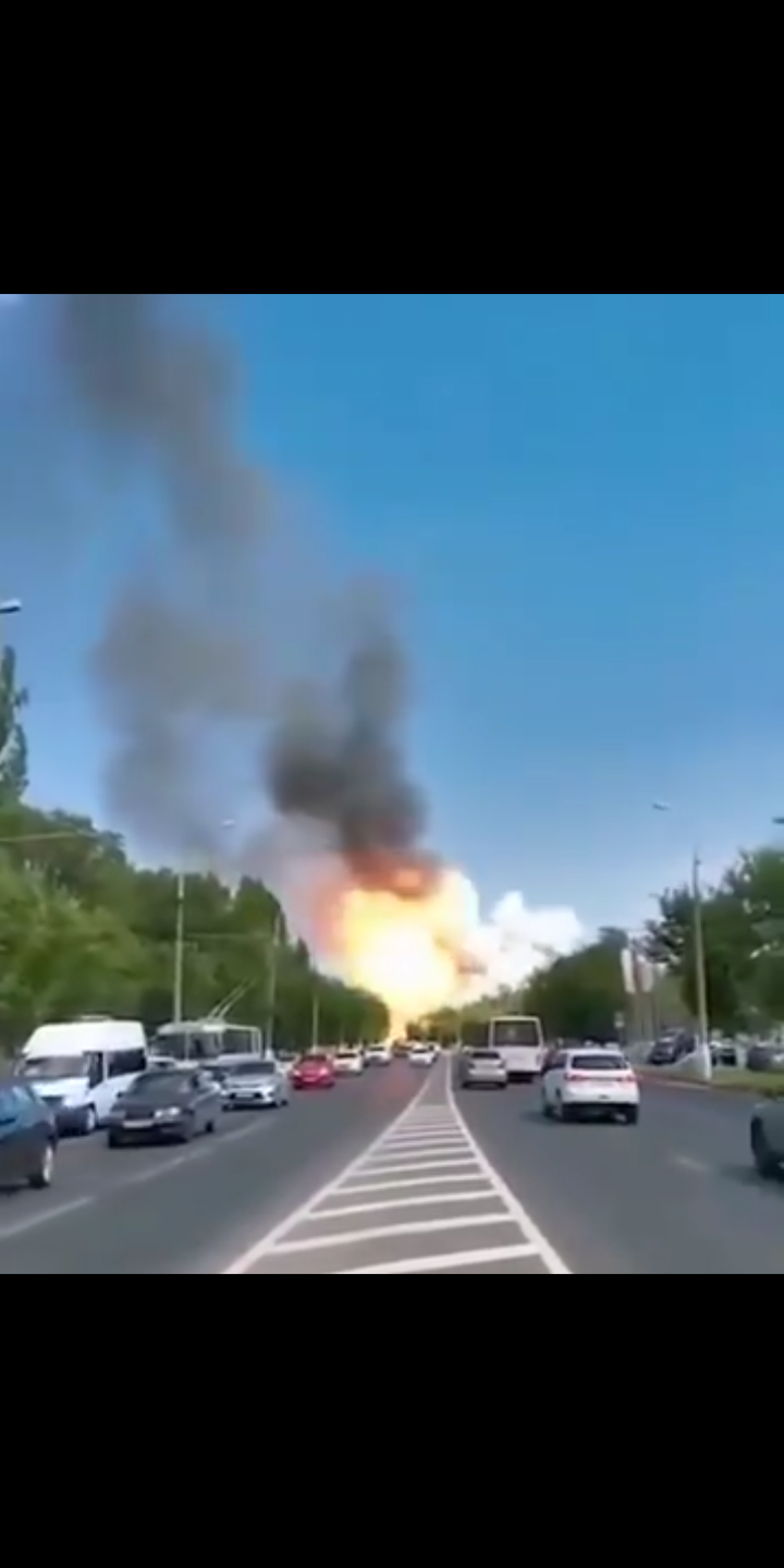 Video|Momento de la explosión de una gasolinera en Rusia