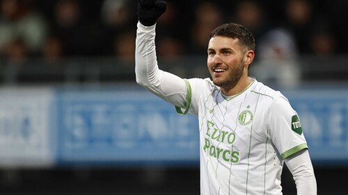 santiago-gimenez-eredivisie-