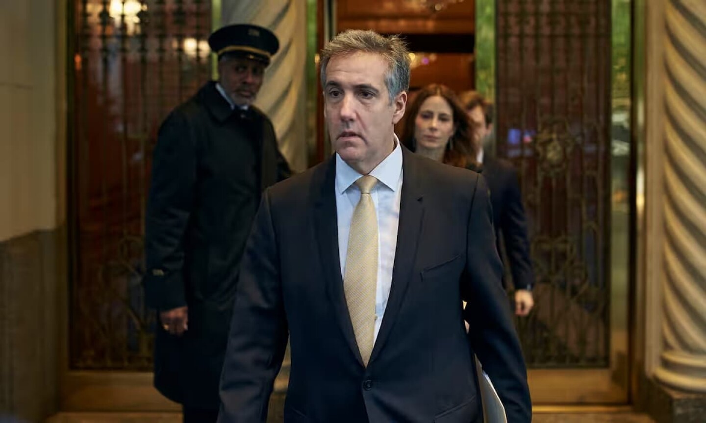 Michael Cohen admite haber mentido previamente