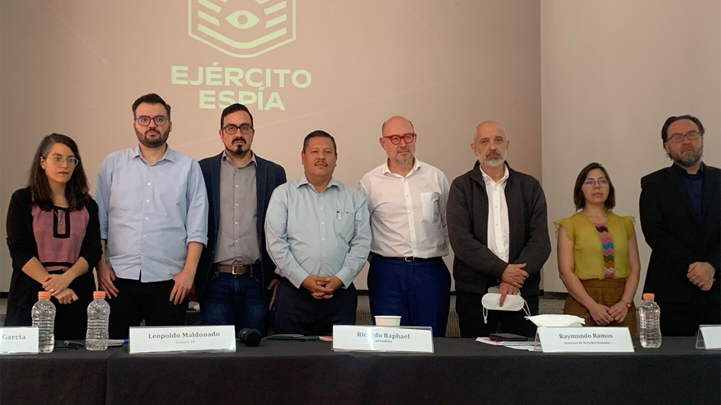 ejercito-espia-periodistas-defensores-derechos-humanos-pegasus