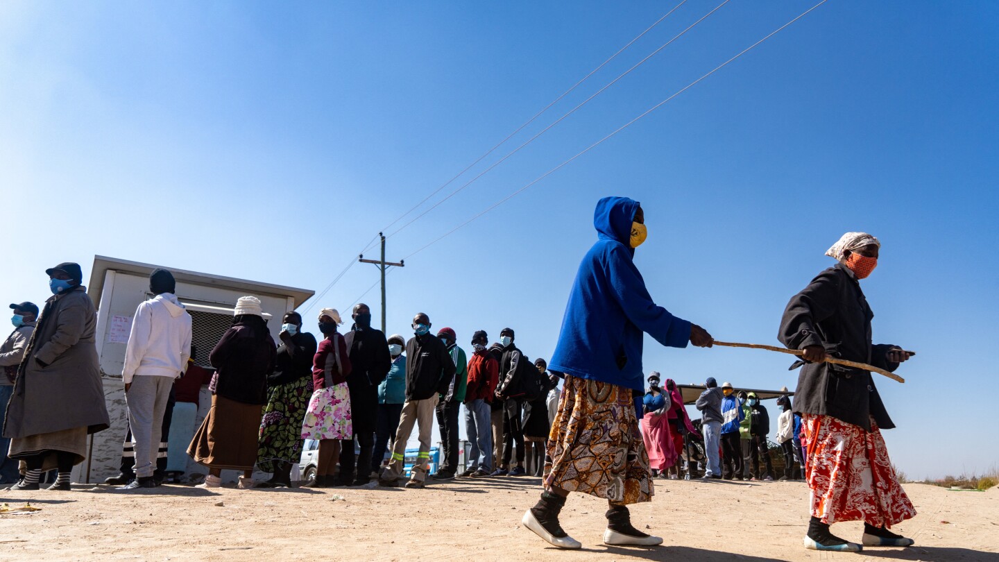 ZIMBABWE-HEALTH-VIRUS-VACCINE