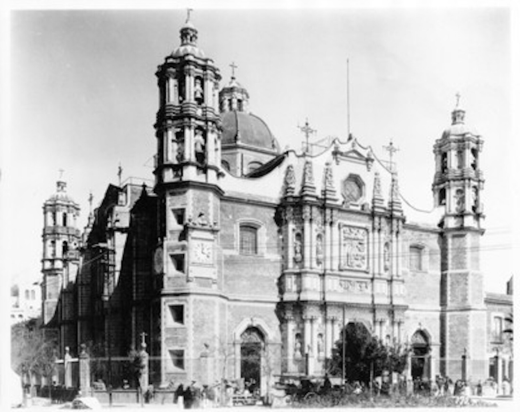 antigua-basilica-de-guadalupe-12-de-diciembre