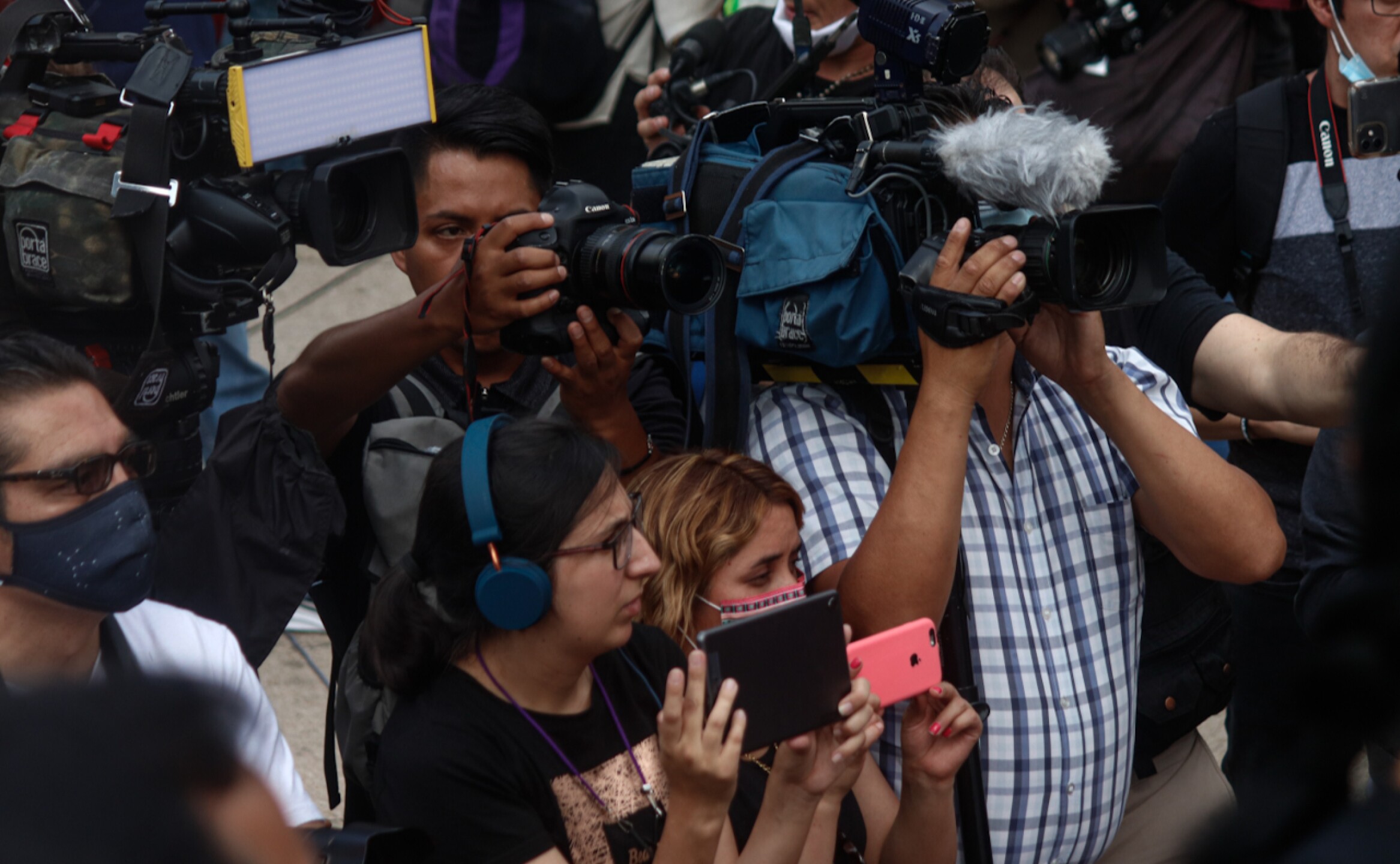 periodistas-marcha-lalista-3