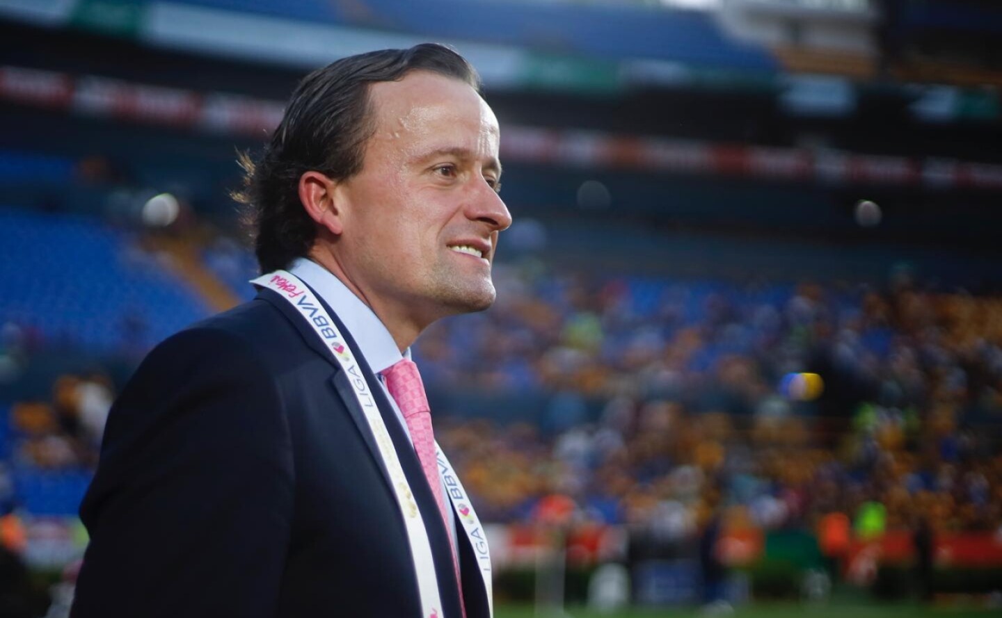 imss-elevadores-mikel-arriola