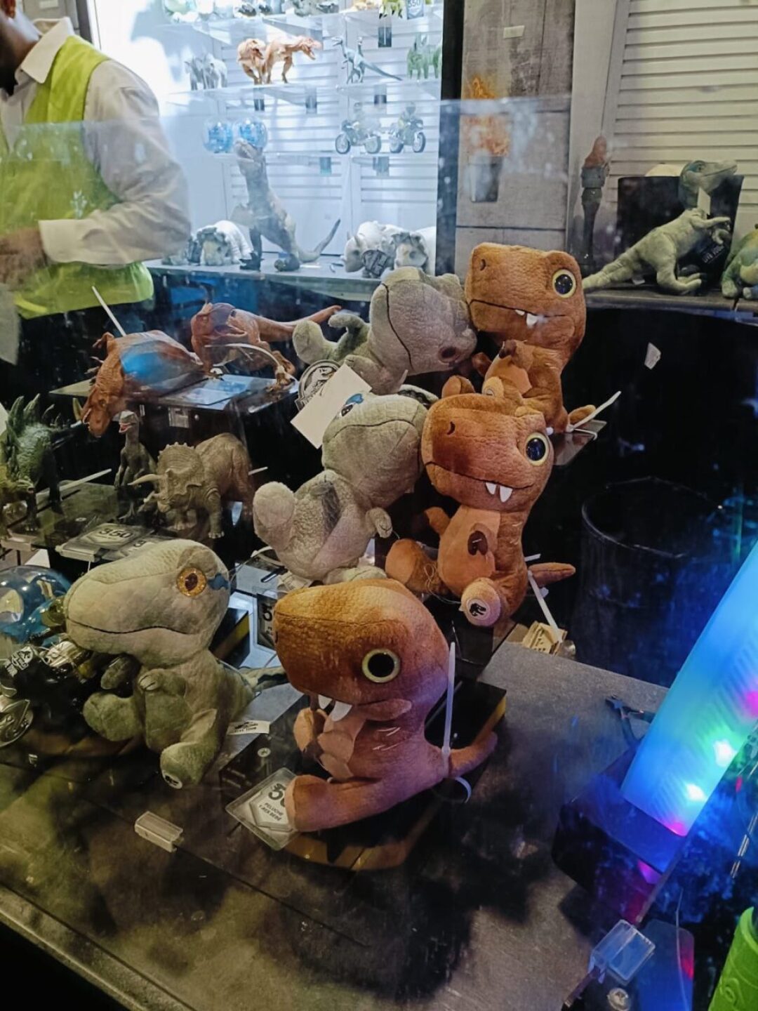 juguetes-dinosaurios-jurassic-park-960x1280