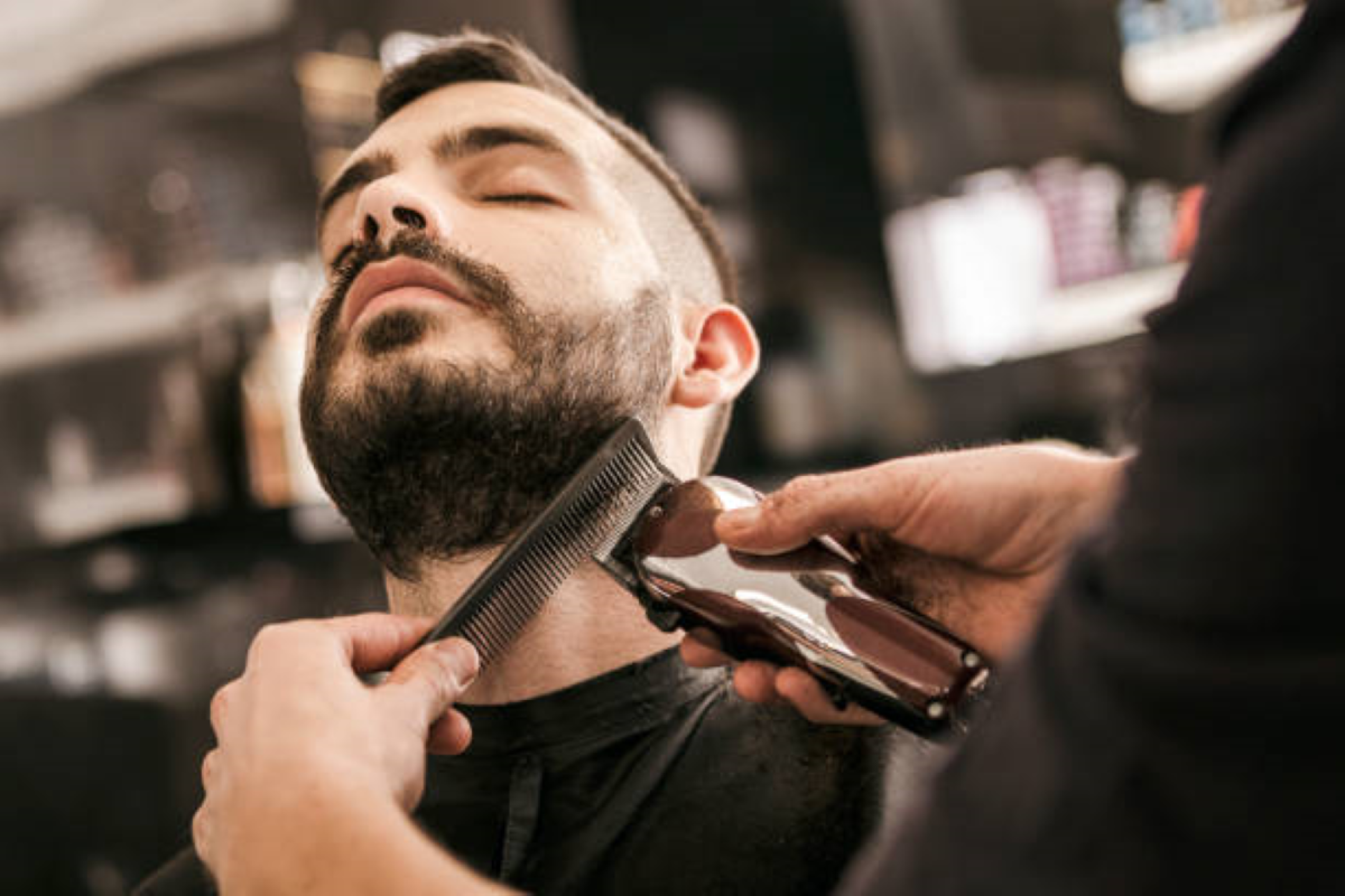 hombre con barba1.png
