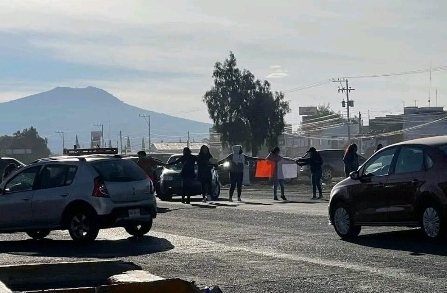 bloqueo-pachuca-actopan