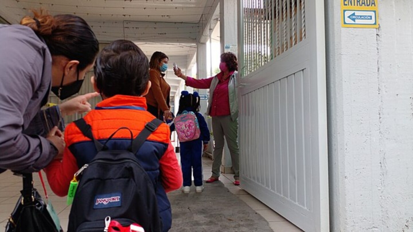 Regreso_a_clases_presenciales_en_un_jardín_de_niños_de_la_Ciudad_de_México (1)
