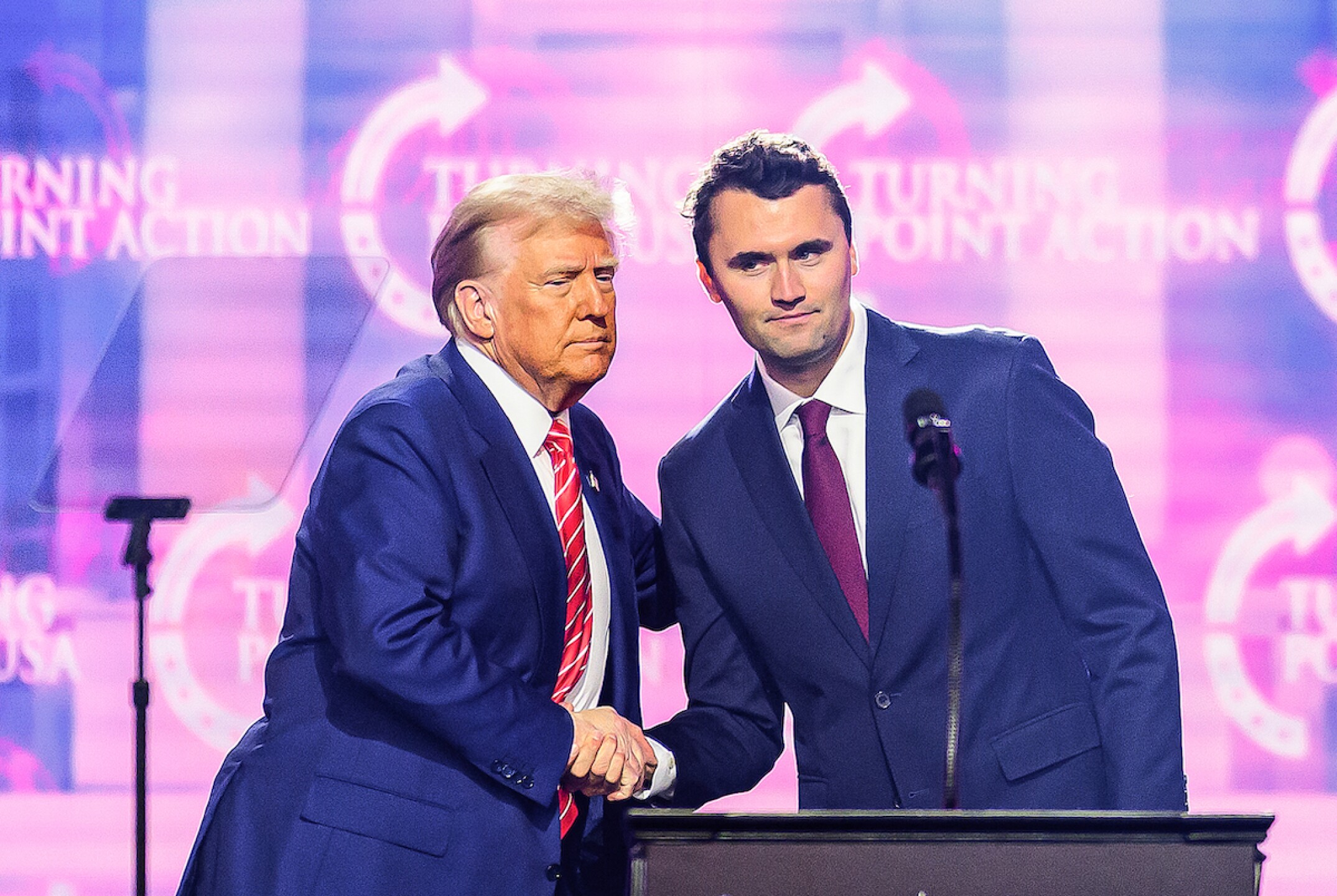 Charlie Kirk con Trump
