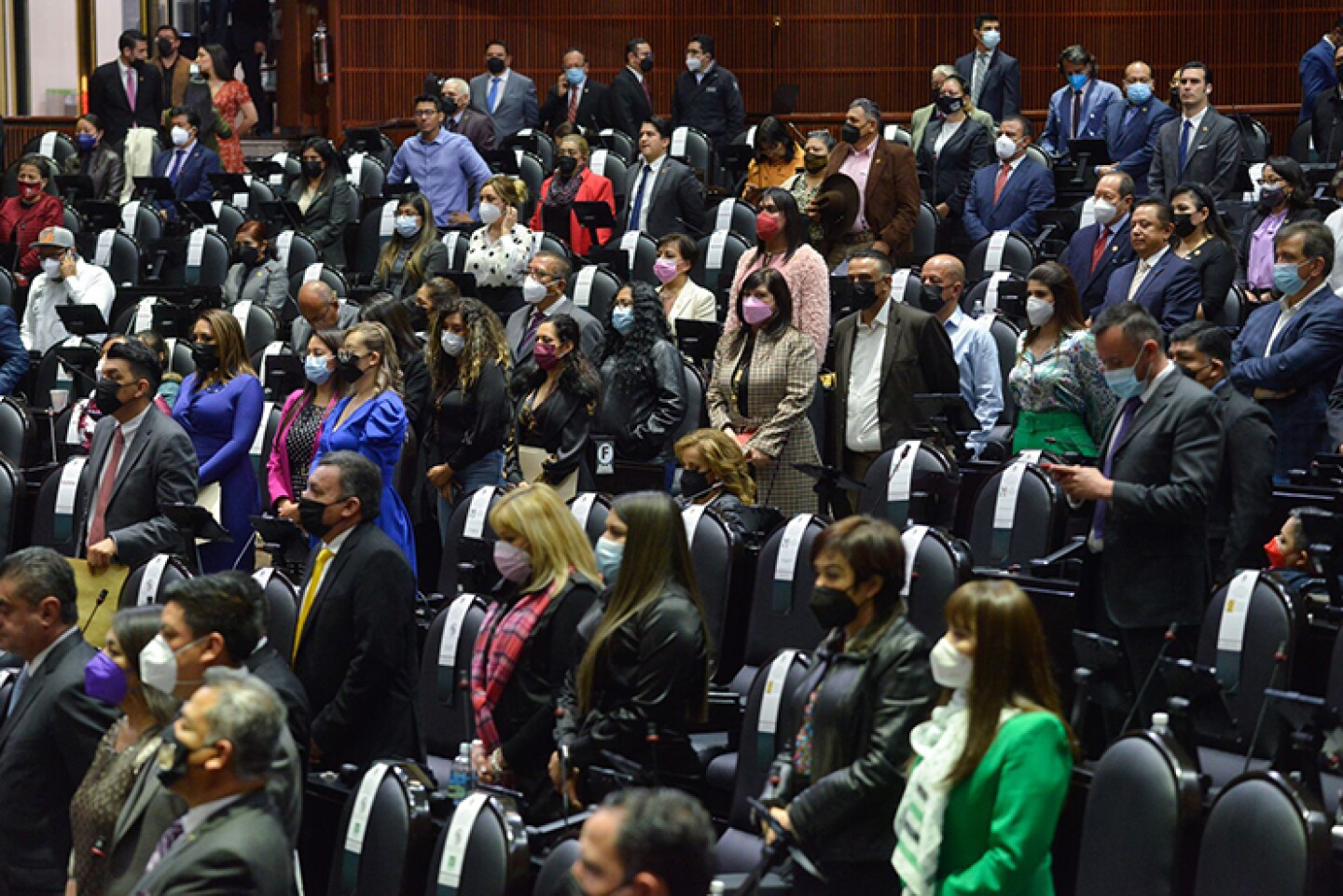 Sesión ordinaria de la Cámara de Diputados en la que se emitieron 348 votos a favor y 97 en contra, para la ratificación de Juan Pablo De Botton Falcón, como Titular de la Subsecretaría de Egresos de la Secretaría de Hacienda y Crédito Público.