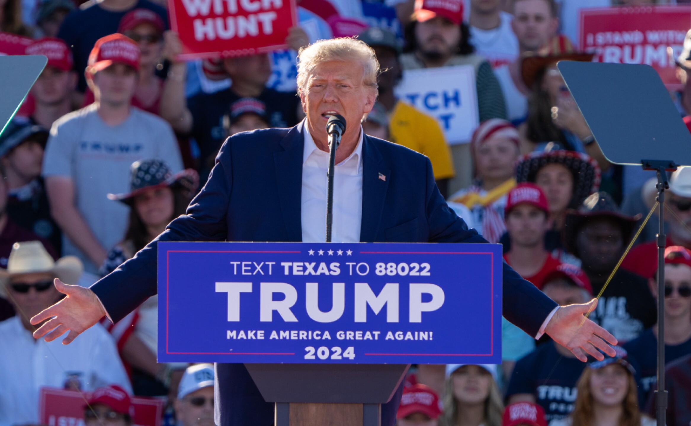 trump-mitin-afp