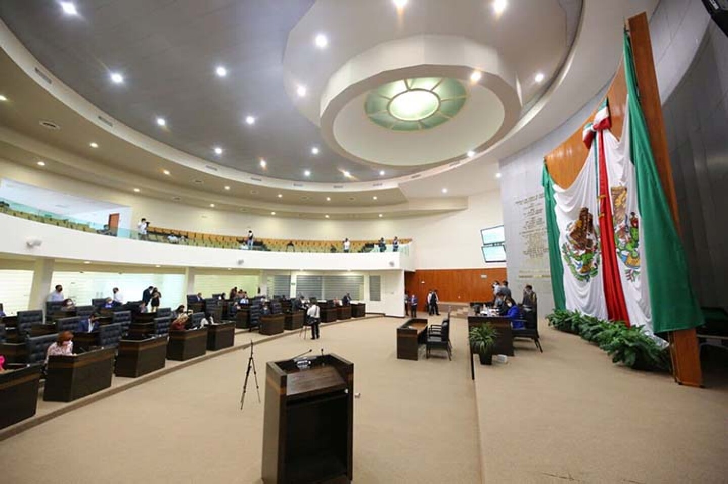 Congreso de Tamaulipas juez que ordenó captura de Cabeza de Vaca