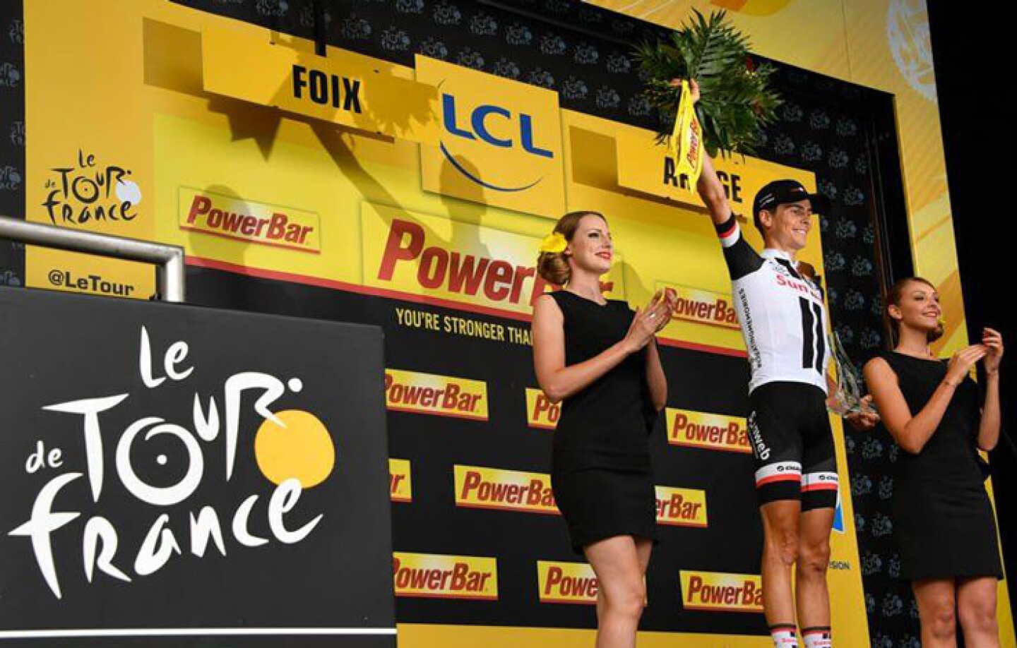 edecanes-tour-de-francia