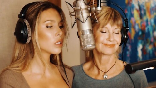 Chloe-Lattanzi-hija-Olivia-Newton-John