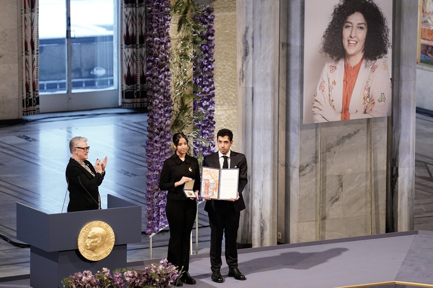 Un tribunal iraní condena a la premio Nobel de la Paz Mohammadi a otro año de prisión