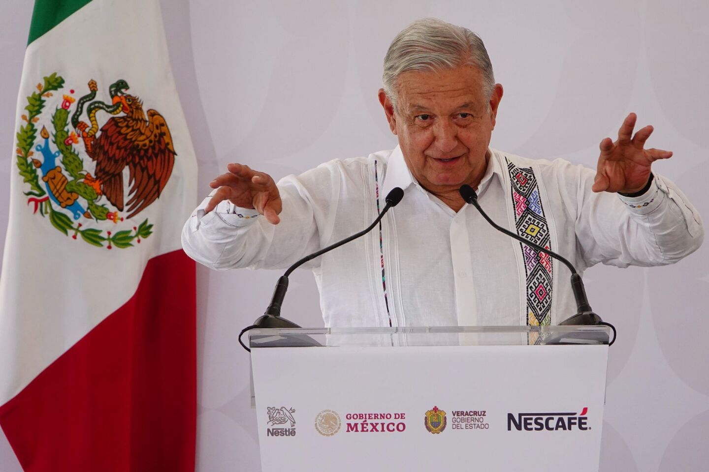 Andrés Manuel López Obrador, durante la inauguración de la planta Nescafé en Veracruz.