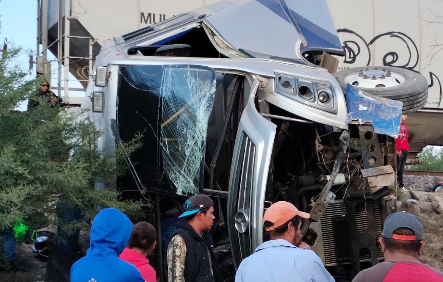 accidente-el-marques-queretaro-5-muertos-por-choque-con-tren