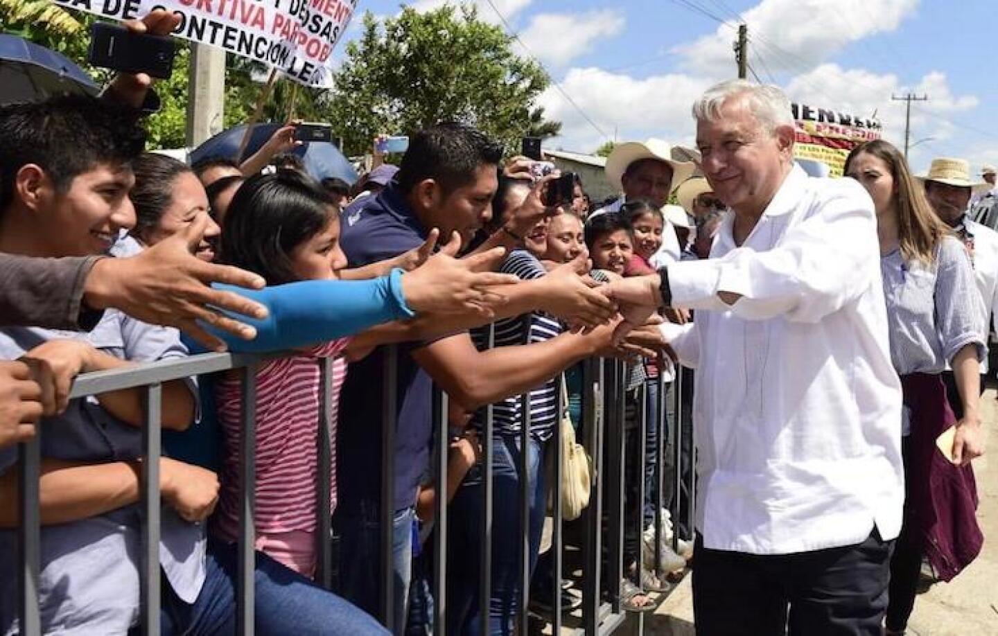 ejecentral_amlo_aprobacion
