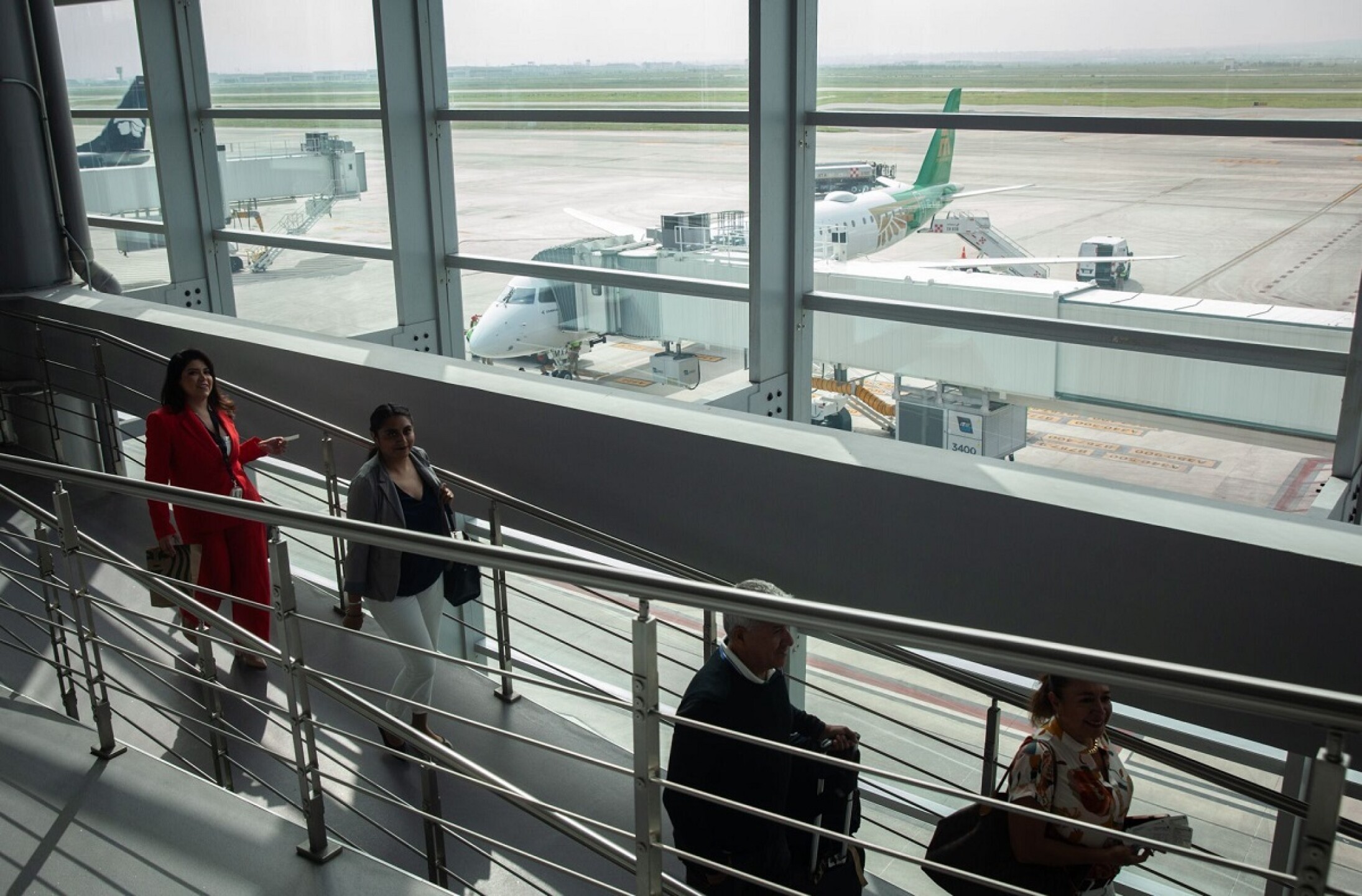 Primer vuelo aeronave EMBRAER E-195 aifa