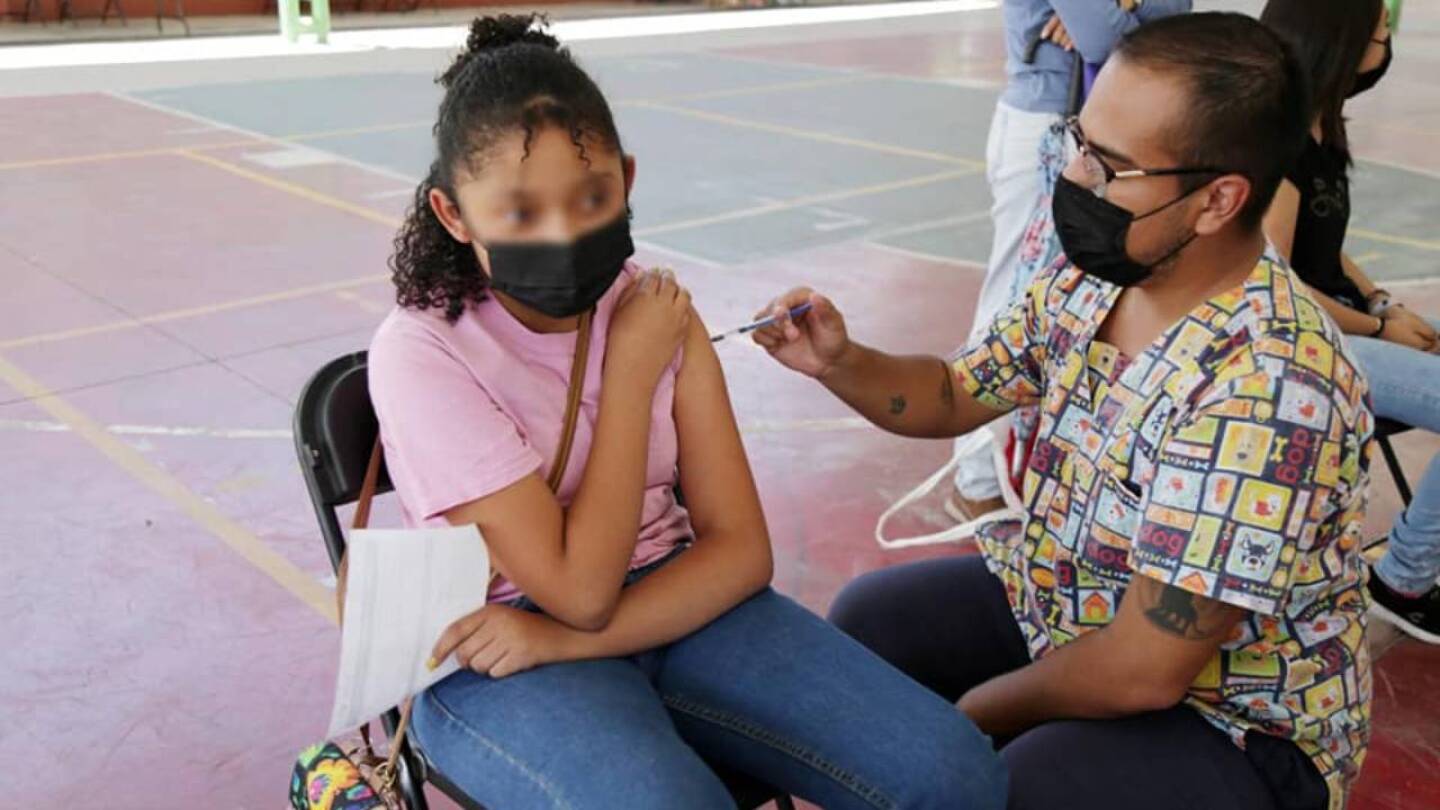 primera dosis covid niños 8 años ecatepec (1)