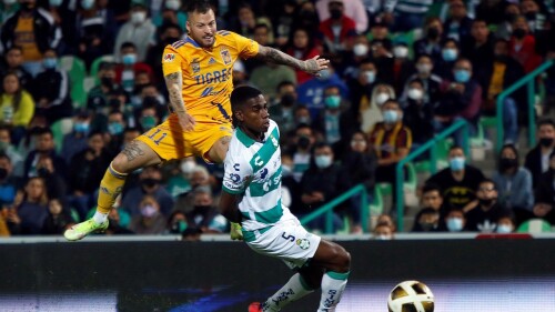 2-1. El chileno Diego Valdés lidera la victoria de Santos sobre Tigres