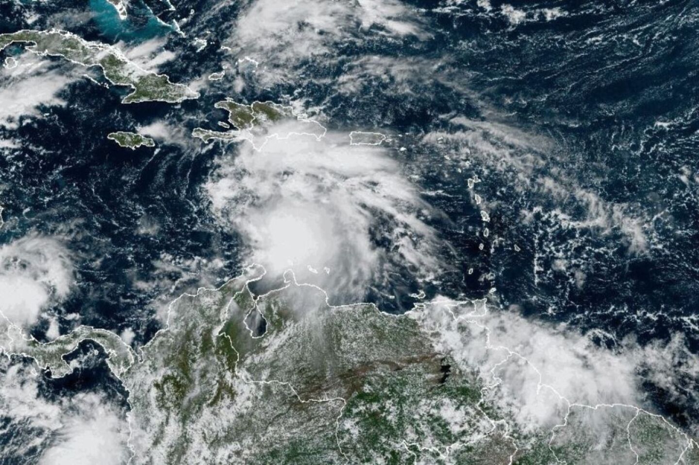 se-forma-la-tormenta-tropical-melissa-preven-que-evolucione-a-huracan-en-los-proximos-dias-trayectoria-en-vivo