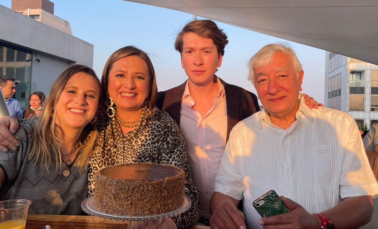 quien-es-el-esposo-de-xochitl-galvez