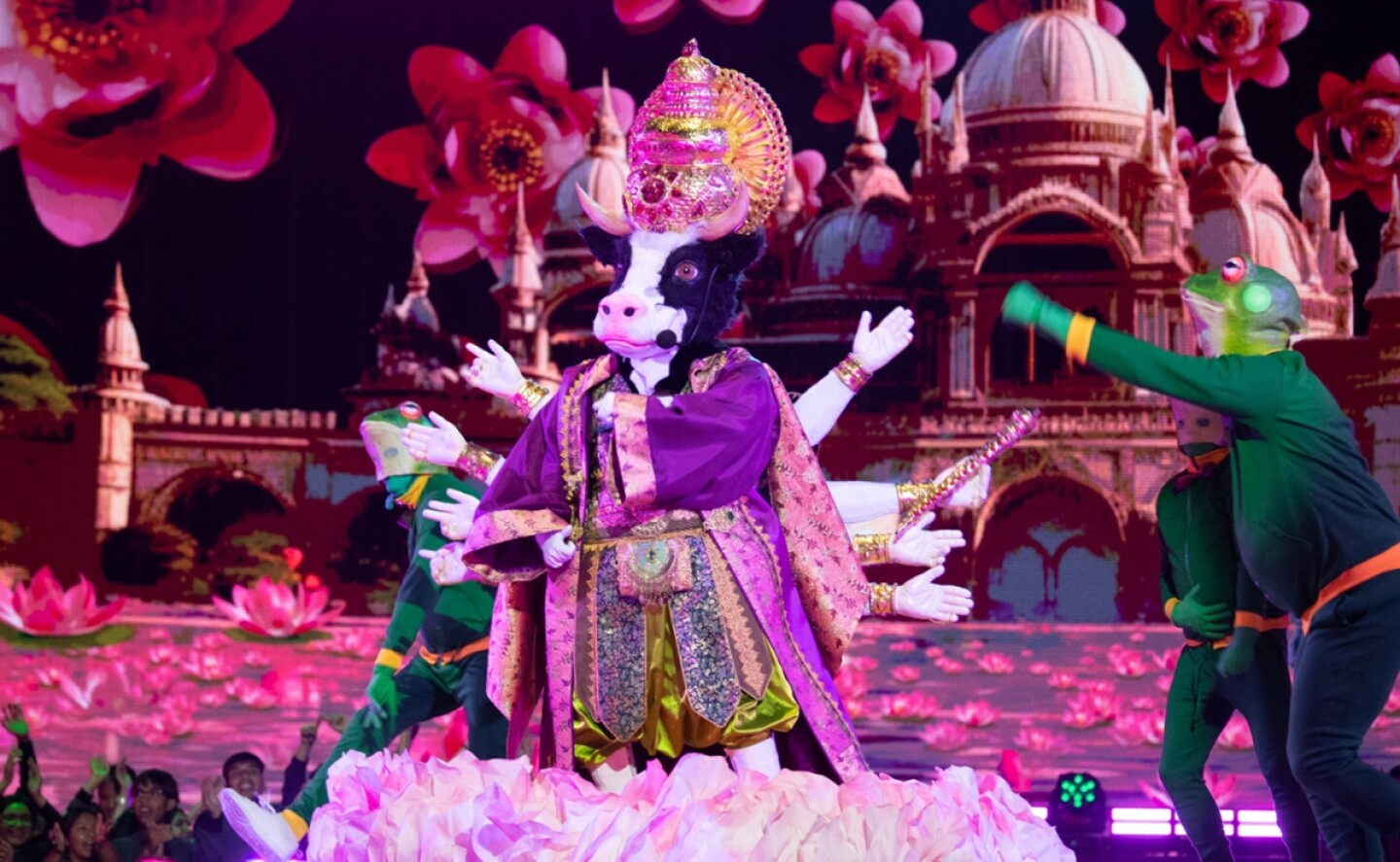 namaste_quien_es_la_mascara_2023_