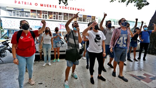 Juzgan en Cuba a 17 personas por las protestas del 11J
